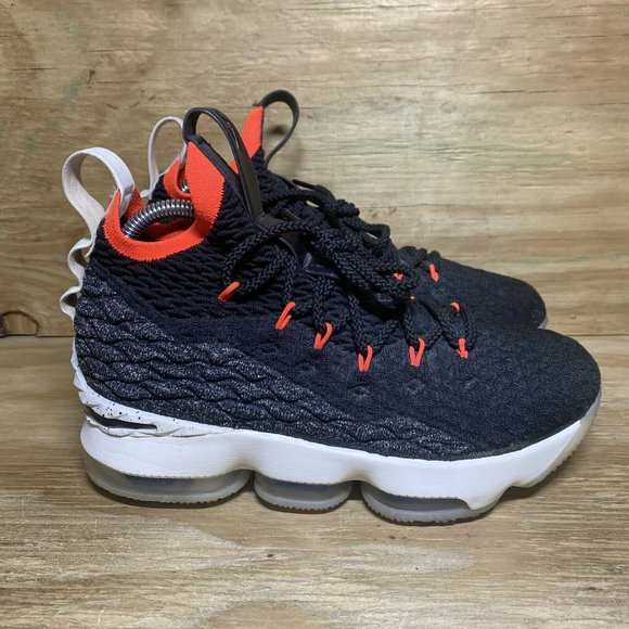 lebron 15 gs graffiti